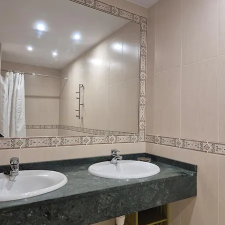 212A Asueto apartamento en villaviciosa by R2R Consulting Appartamento *
