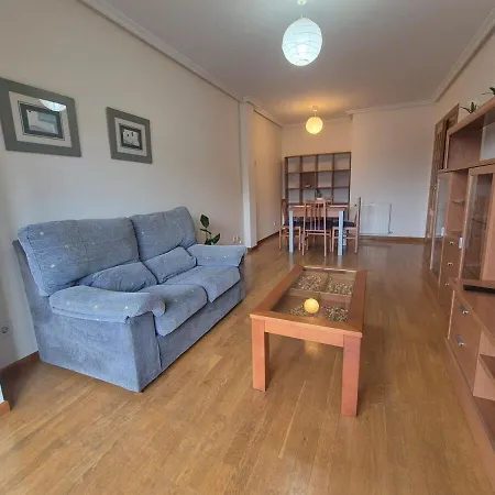 212A Asueto apartamento en villaviciosa by R2R Consulting Appartamento Villaviciosa (Asturias)